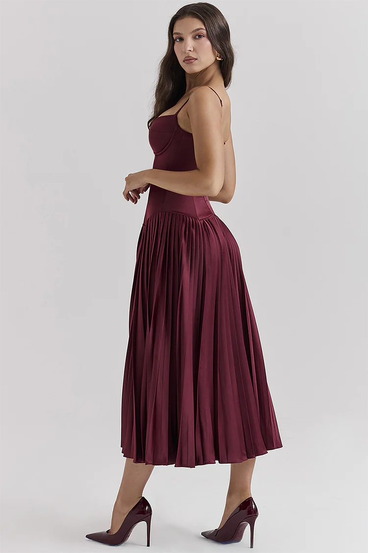 Chic Backless Pleated Hem