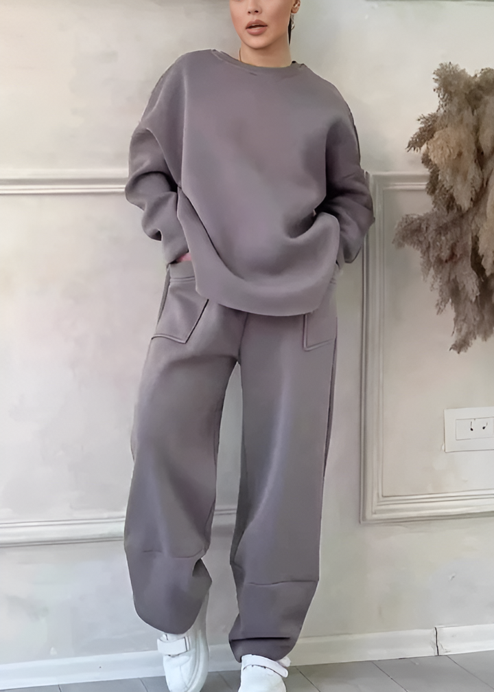 Casual 2-Piece Sweatshirt & Trousers Set